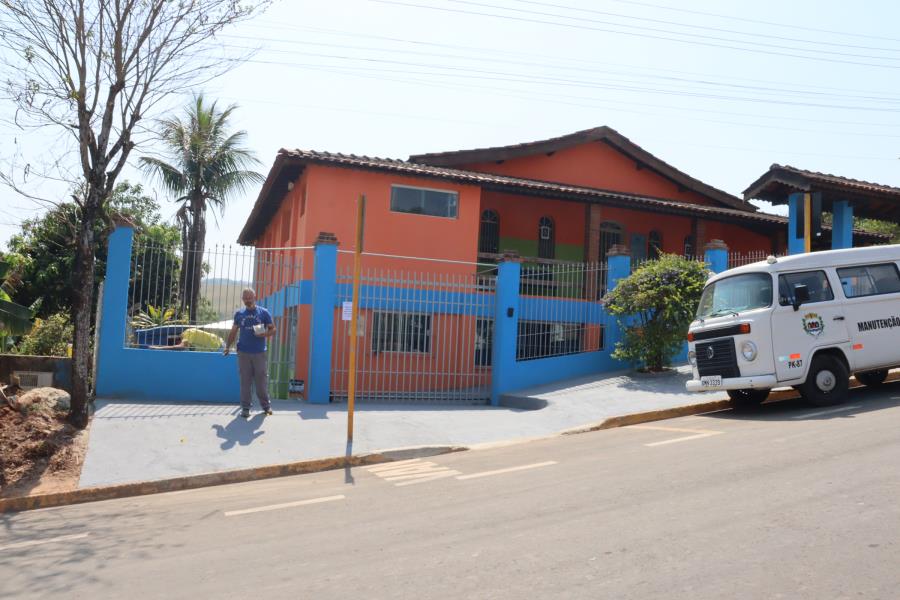 Reforma na EMEB do Salto passa por últimos detalhes