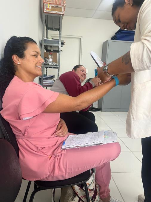SAÚDE COM EFICIÊNCIA, LASERTERAPIA REFORÇA INOVAÇÃO E CUIDADO EM SERRA NEGRA