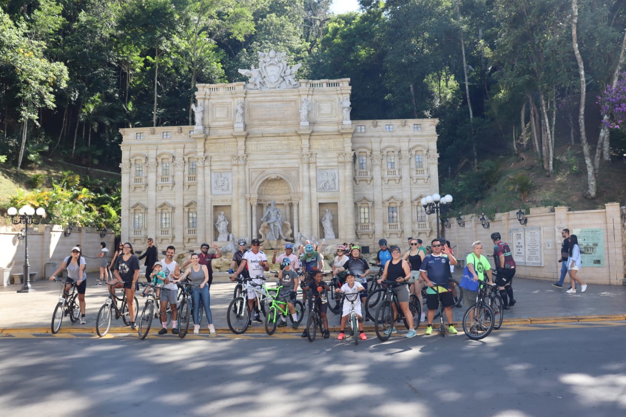 SECRETARIA DE ESPORTES E LAZER, COM APOIO DA PREFEITURA, PROMOVEU PASSEIO CICLÍSTICO DE VERÃO