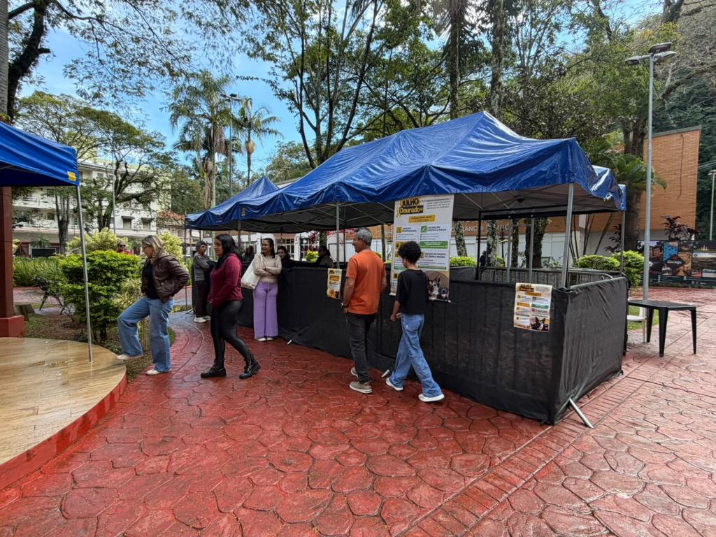 Primeira Feira de Adoção de Animais de Serra Negra atrai grande público e incentiva adoções responsáveis