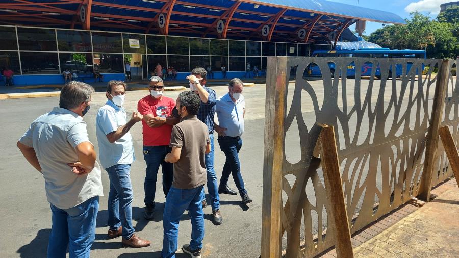 Iniciadas as obras de fechamento do terminal rodoviário