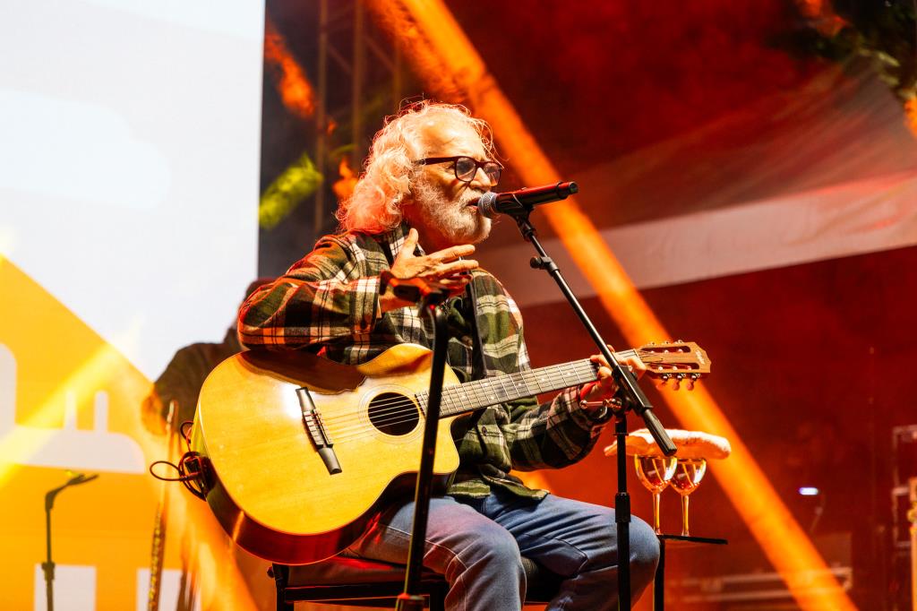 Renato Teixeira emociona milhares de pessoas em show gratuito no Festival de Inverno Serra Negra In Concert 2026