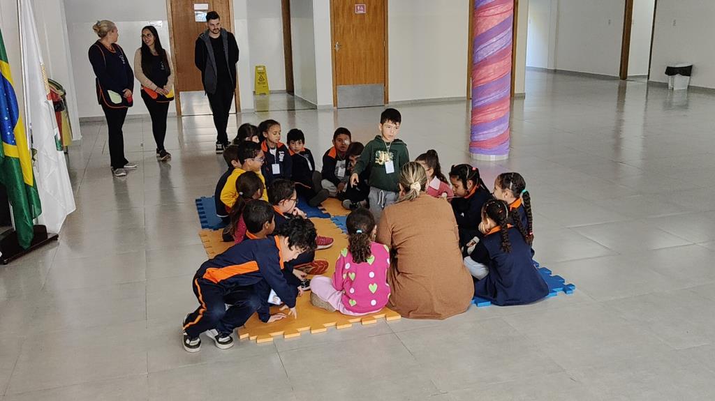 Atendimento das creches-polo beneficia famílias de Serra Negra durante o recesso escolar