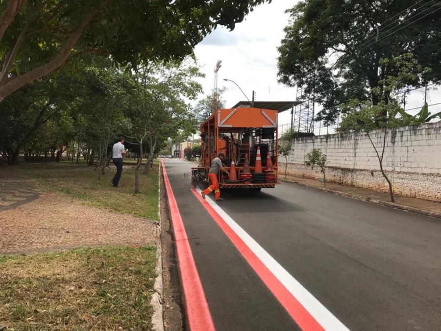 Ciclofaixa começa a ser feita na Avenida Marginal