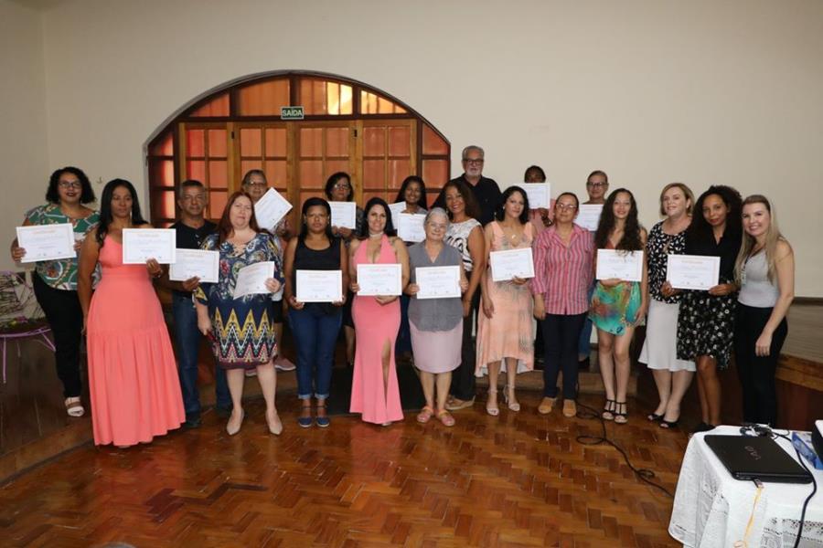Cerimônia de Entrega dos Certificados do Curso de Cuidador de Idosos