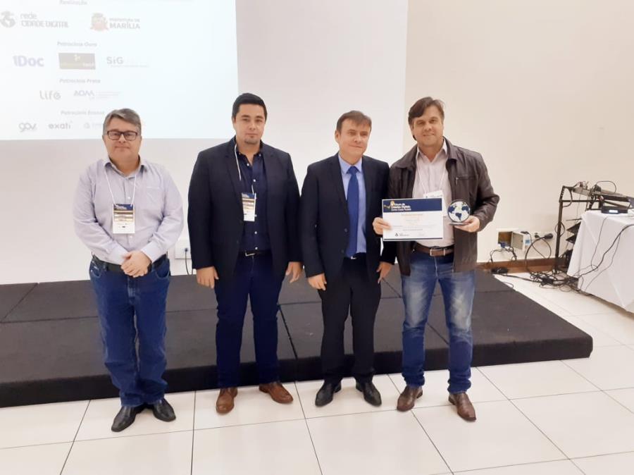 IMPLANTAÇÃO DE SISTEMA DE OUVIDORIA DIGITAL RENDE PRÊMIO EM FÓRUM DE CIDADES DIGITAIS DA REGIÃO