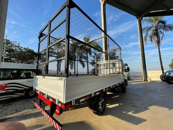 IGARATÁ RECEBE NOVO CAMINHÃO VOLTADO À COLETA SELETIVA