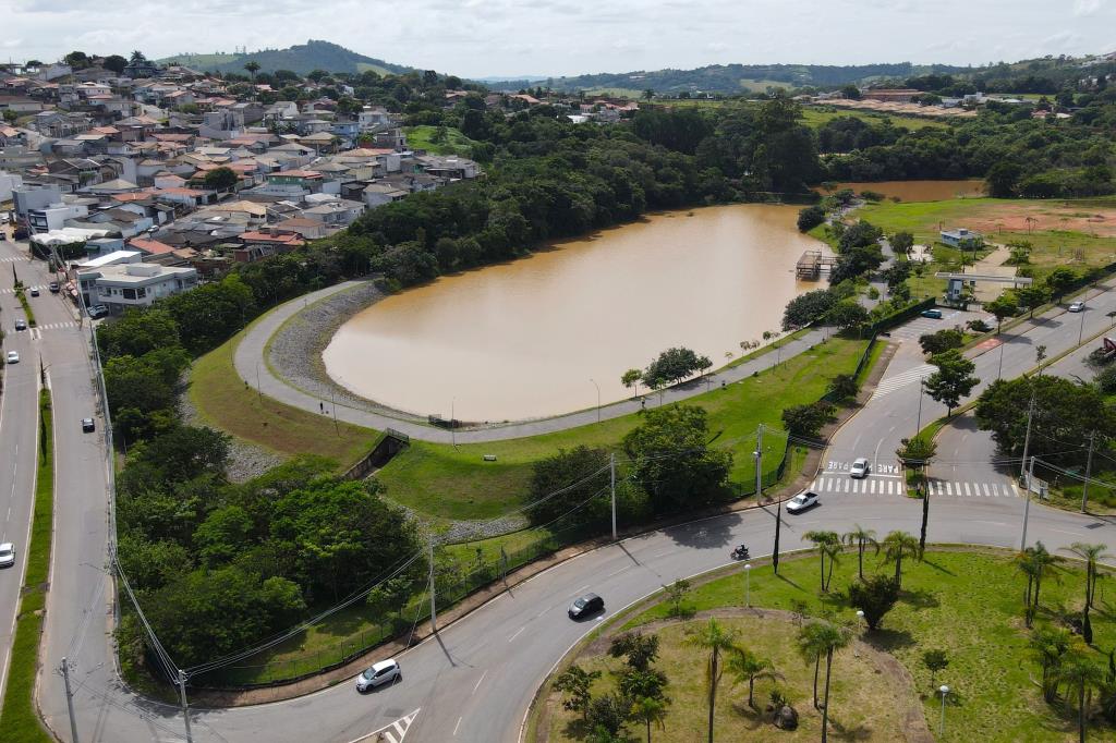 Serviços municipais: o que funciona no feriado de 09 de julho