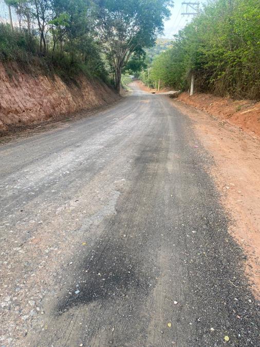 Estrada Municipal Pedro Rabechi começa a receber obras do Programa Melhor Caminho