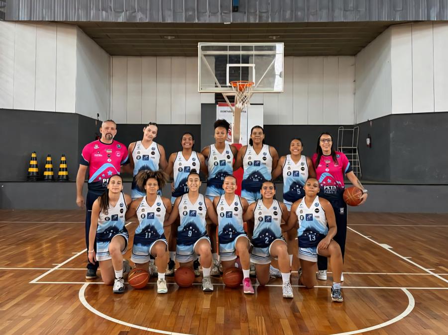 Basquete feminino disputa final estadual dos 40º Jogos Abertos da Juventude