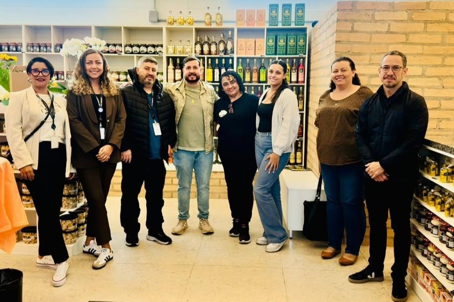 Mercadão recebe visita técnica de equipe da Prefeitura de Francisco Morato