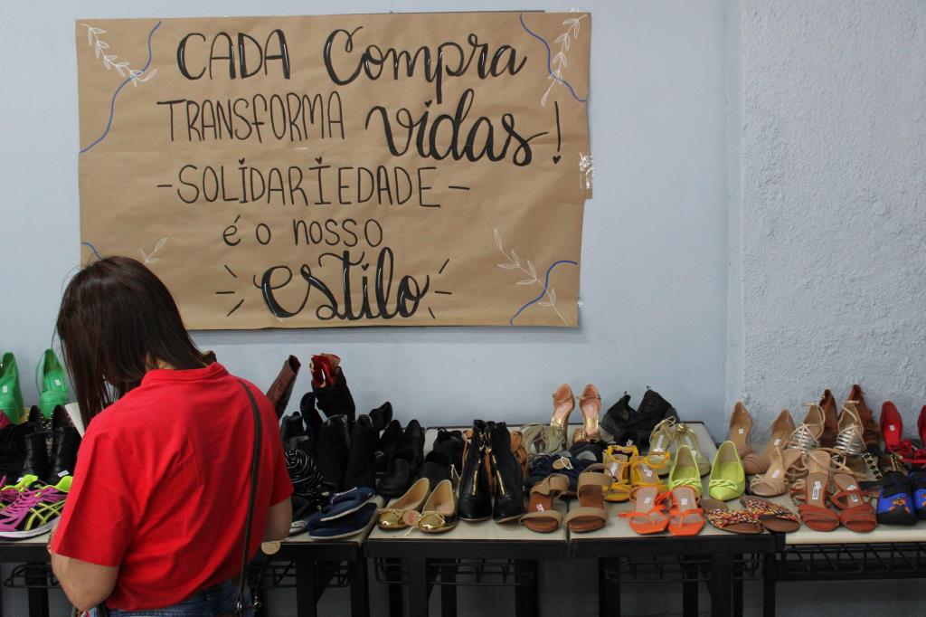 Último Bazar Solidário do Fundo Social neste ano registra mais de 2.000 peças vendidas