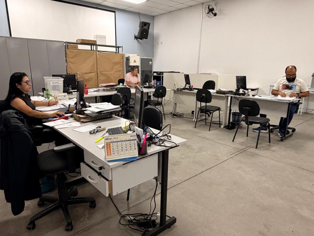 Saúde reforça que serviços de farmácia, nutrição e ostomias estão atendendo em locais temporários