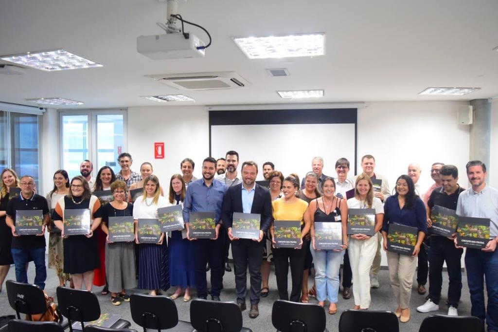 Itatiba está presente em novo livro fotográfico sobre o Circuito das Frutas