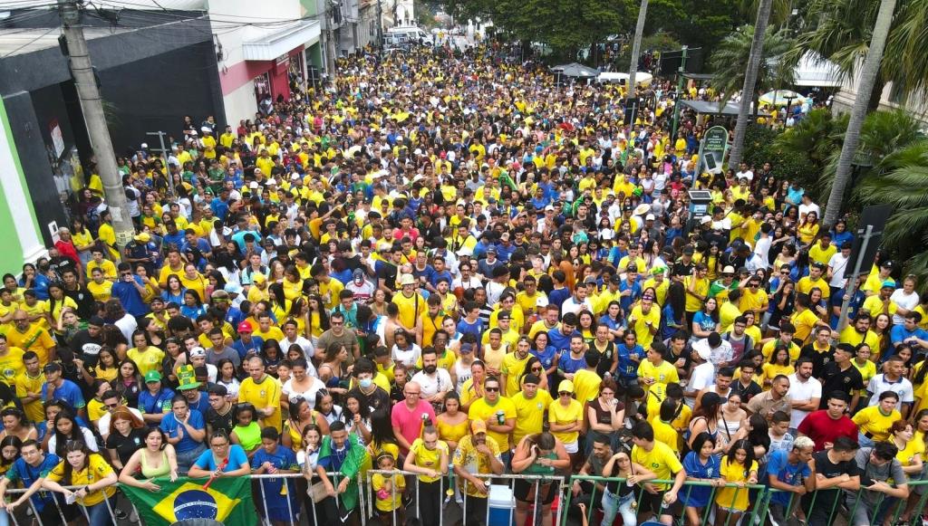 Prefeitura organiza espaços públicos para exibição de jogos da Copa