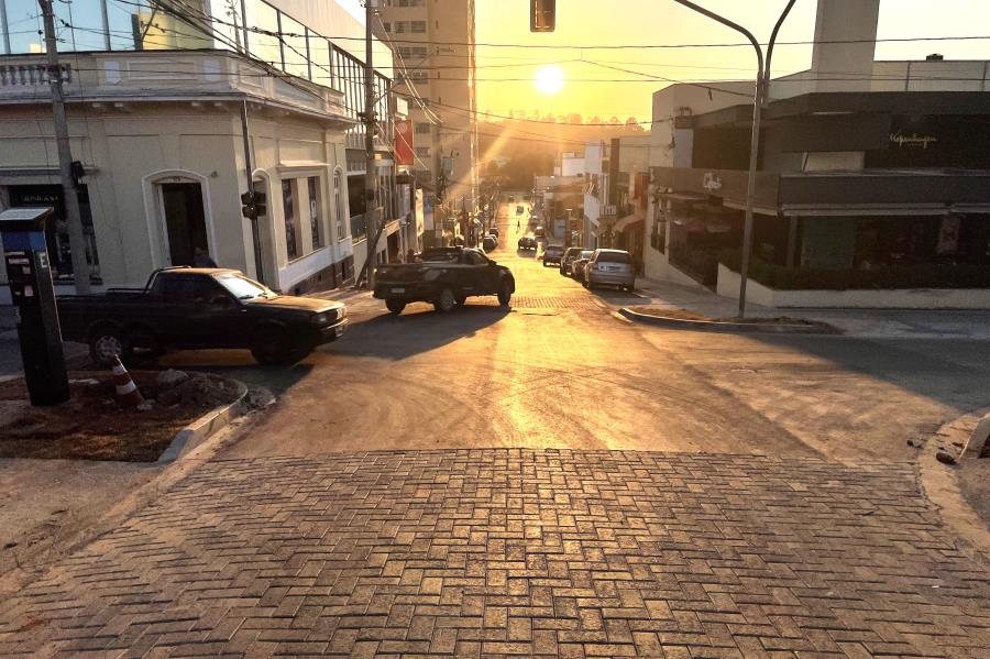 Revitalização do Centro: trânsito da Camilo Pires será liberado na próxima semana