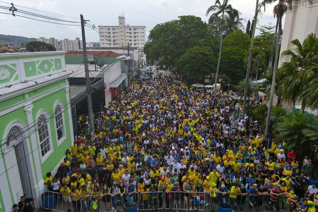 Copa na Praça começa neste sábado (13/06) com estreia da Seleção Brasileira