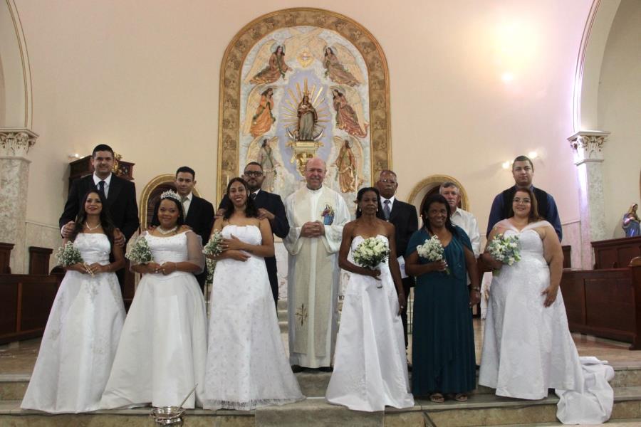 Cerimônia católica encerra edição do Casamento Comunitário 2024