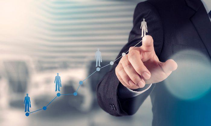 Desenvolvimento Econômico planeja o 3º Emprega Santiago