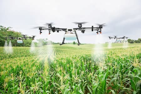 Drones agrícolas são usados pela primeira vez em propriedade rural de Santiago