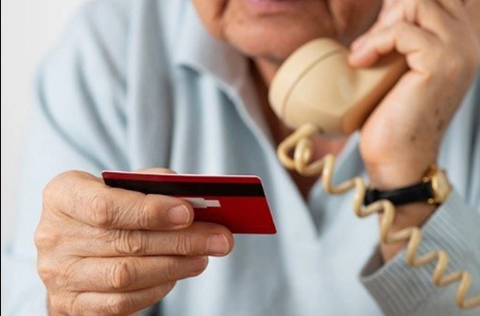 Procon orienta| Conheça os golpes financeiros mais comuns contra idosos e saiba evitá-los