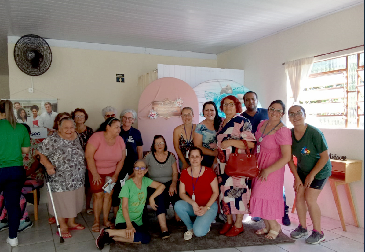 Mês da Mulher: Bate-papo com sexóloga promove integração e saúde no ESF João Evangelista