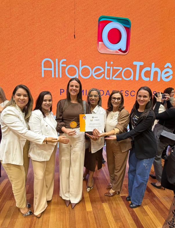 Escola Silvio Aquino é premiada no Alfabetiza Tchê 2026