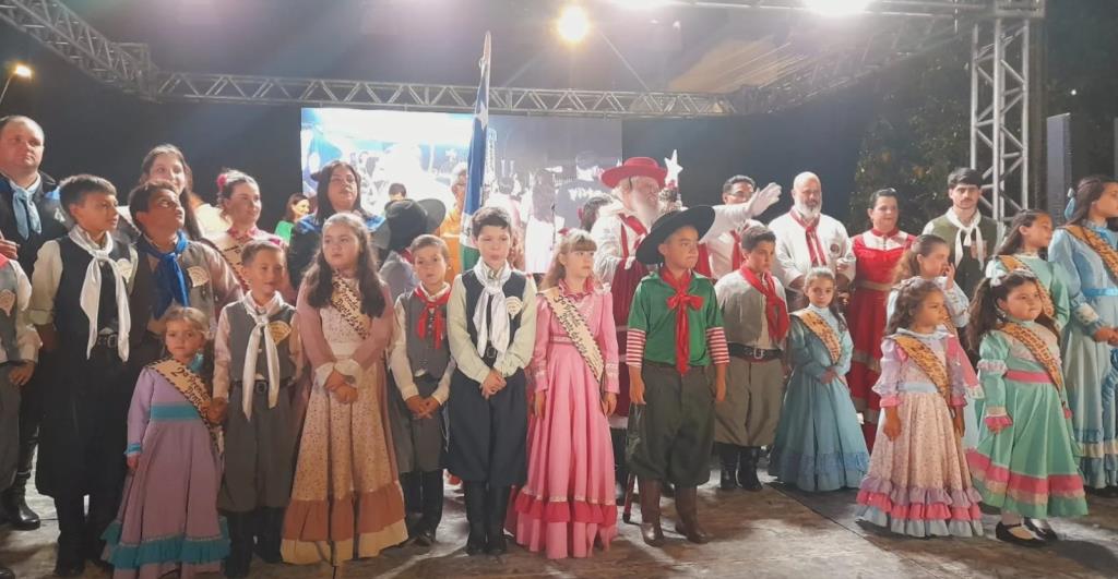 Natal 2025 de Santiago| Abertura da programação atraiu mais de 2 mil pessoas