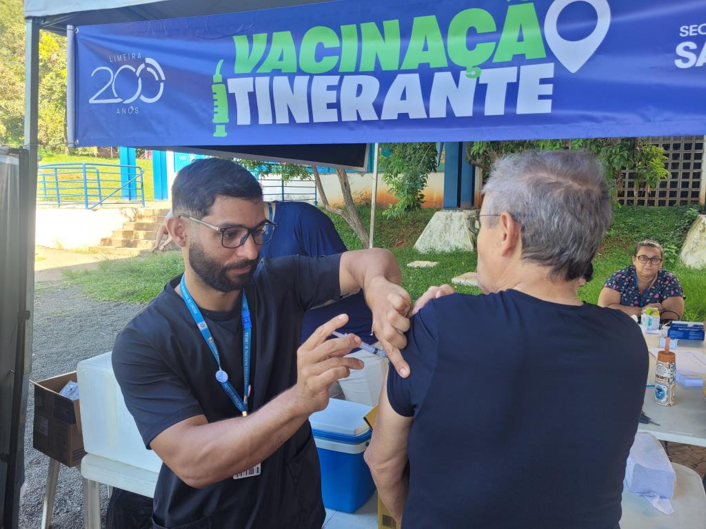 Feiras livres de Limeira recebem vacinação itinerante em abril, incluindo doses contra a gripe