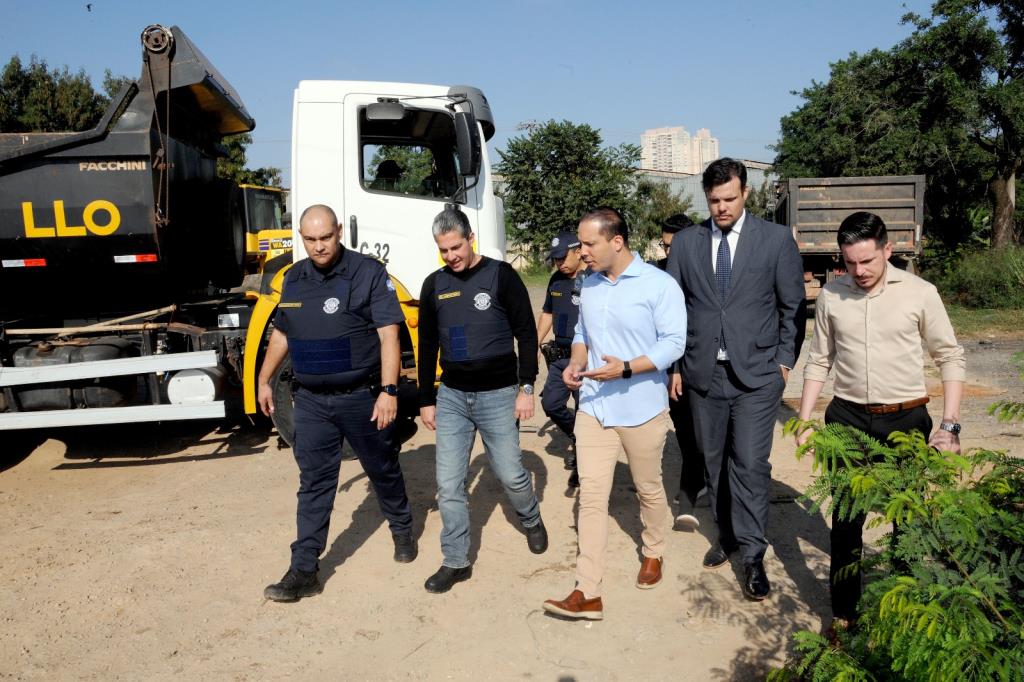 Prefeitura retoma área da antiga garagem e prepara novo parque da cidade