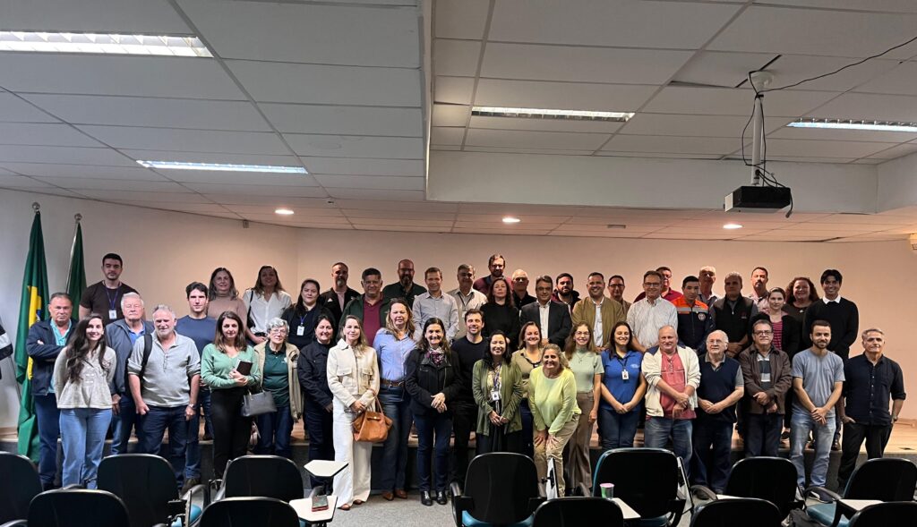 Limeira é representada em encontro regional sobre prevenção de incêndios