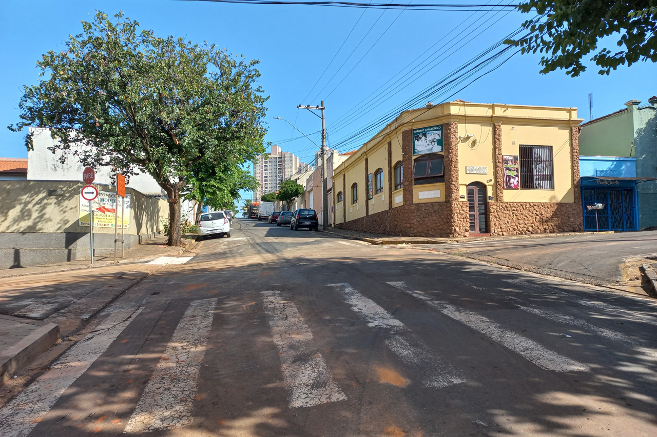 Liberado cruzamento da Duque de Caxias com Barão de Cascalho