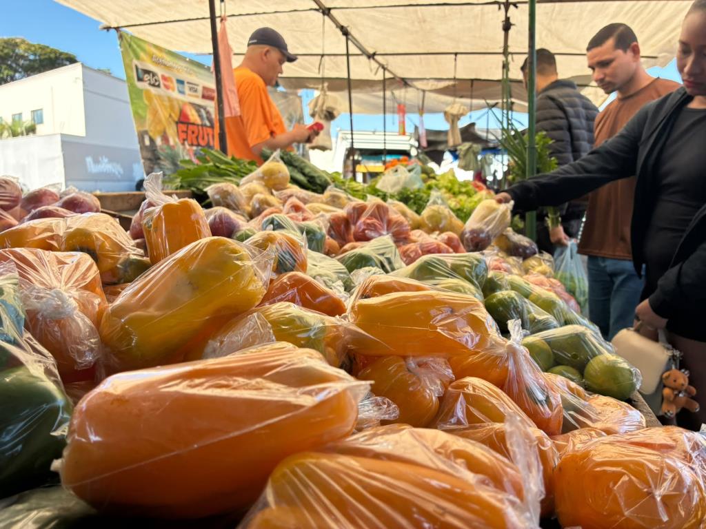 Feira Noturna no Jardim Santa Adélia estreia nesta quinta-feira (6)