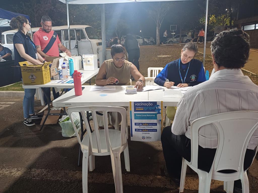 Feiras Livres de Limeira recebem vacinação durante o mês de novembro