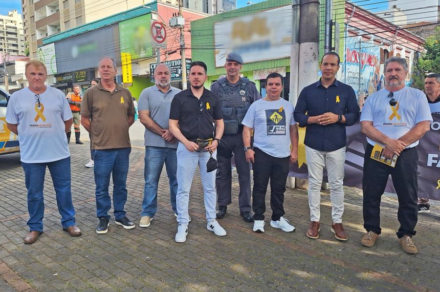 Prefeito anuncia contratação de agentes de trânsito durante lançamento do Maio Amarelo