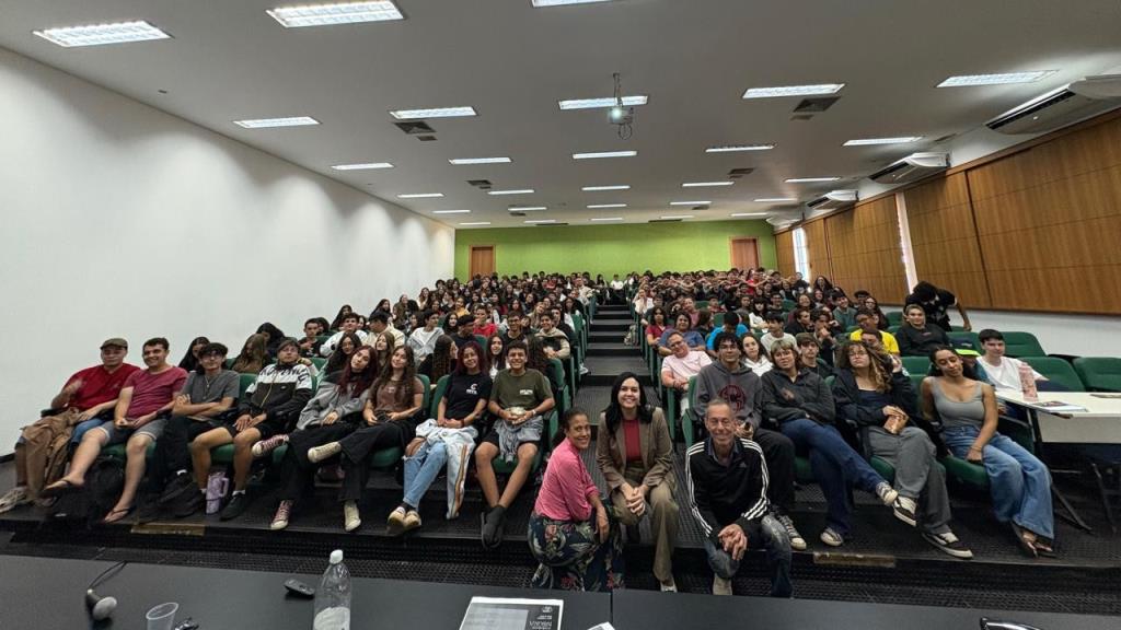 DPIR promove formação antirracista para mais de 400 alunos no Cotil
