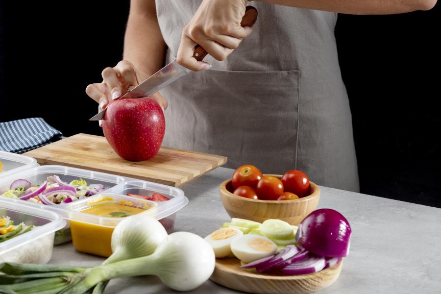 Vigilância Sanitária realiza curso sobre boas práticas na manipulação de alimentos