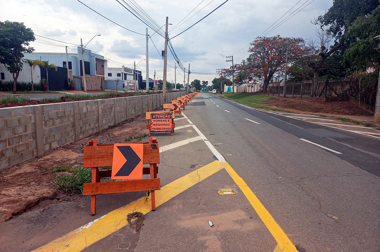 Obras de infraestrutura alteram trânsito na Av. Dr. Lauro Corrêa da Silva