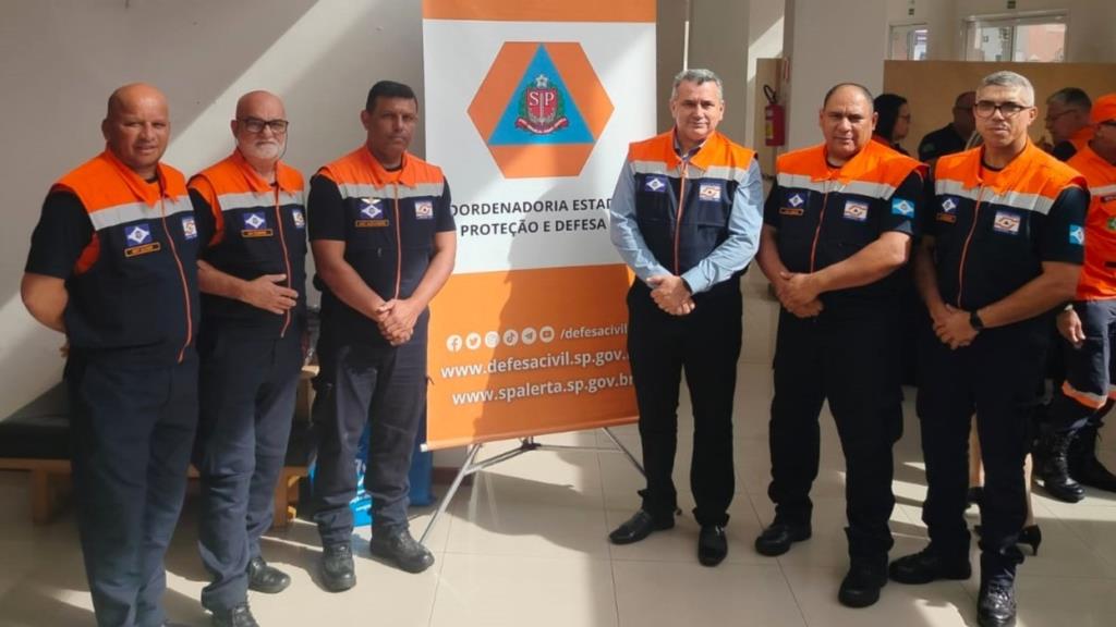 Defesa Civil de Limeira participa de capacitação estadual para o período de chuvas