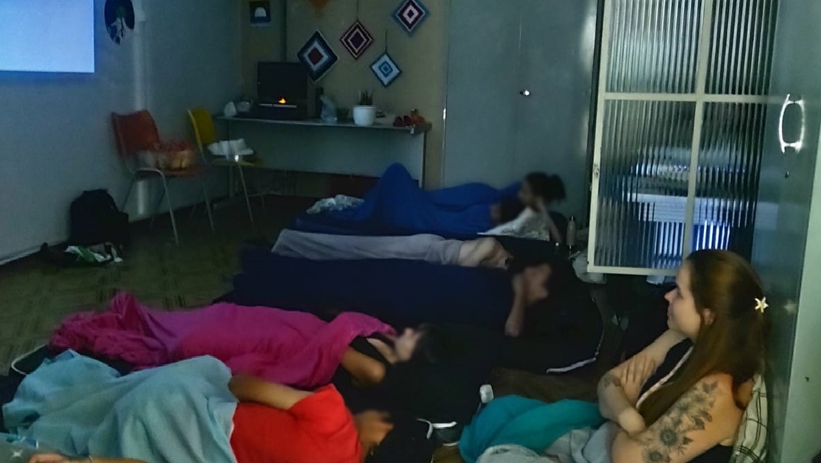 ‘Acampadentro’ promove acolhimento e diversão a adolescentes em Limeira