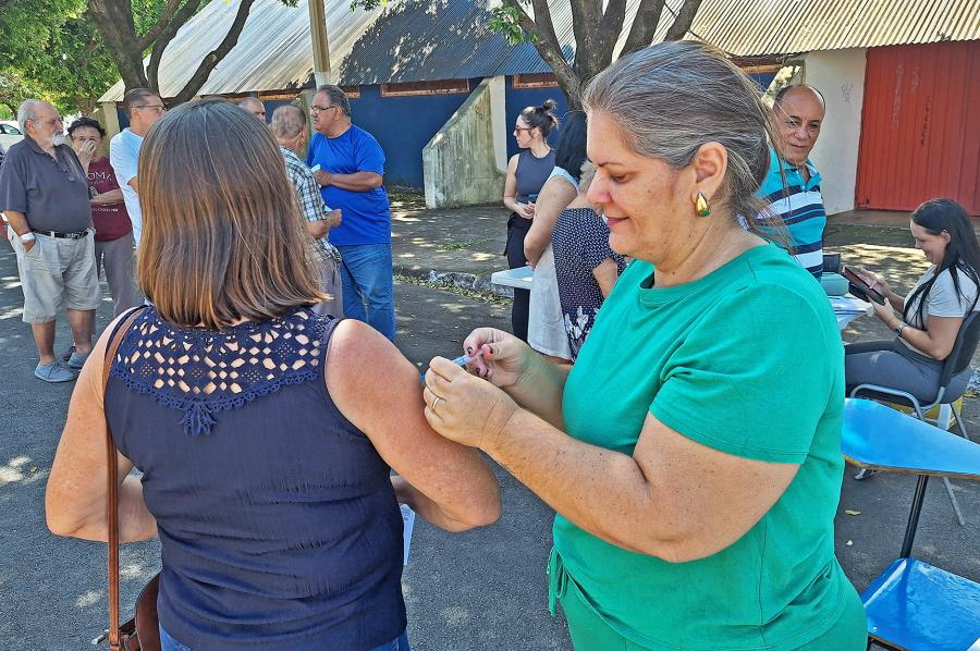 UBS Aeroporto e Parque Cidade recebem Plantão de Vacinação neste sábado (11) em Limeira