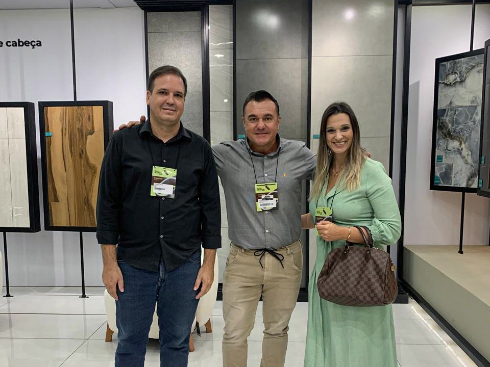 Limeira marca presença na Expo Revestir 2025