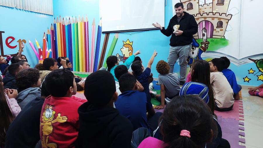 Alunos de Limeira participam de “Pet Day” na Biblioteca Pedagógica