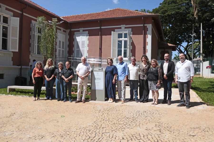 Prefeitura entrega obras do Palacete Tatuibi e da Praça Vitório Bortolan Filho