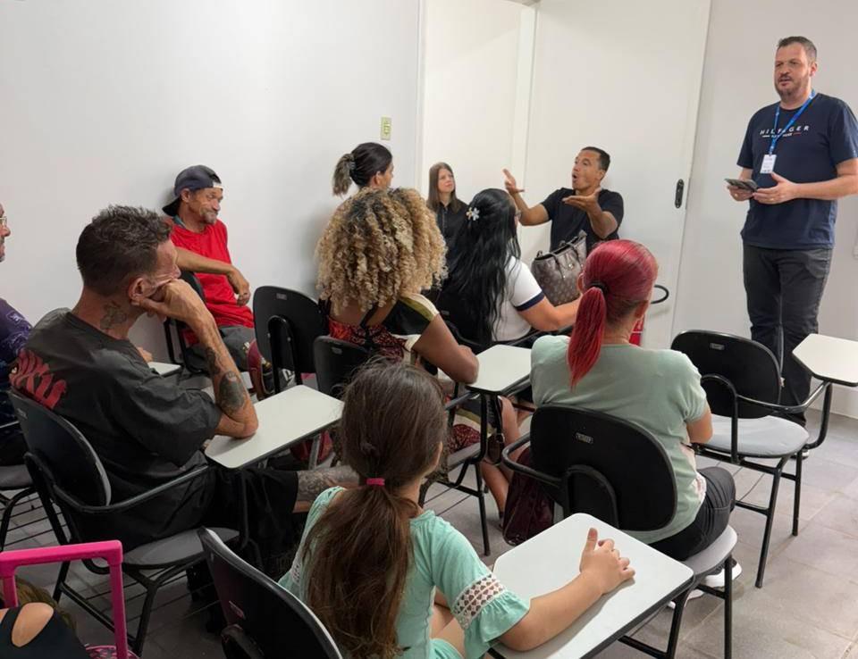 Limeira promove atividades de qualificação e cidadania com participantes da Frente de Trabalho