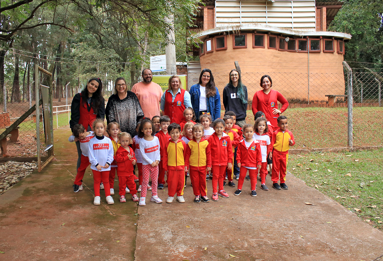 Em visita à Casa Ecológica, estudantes aprendem sobre preservação ambiental