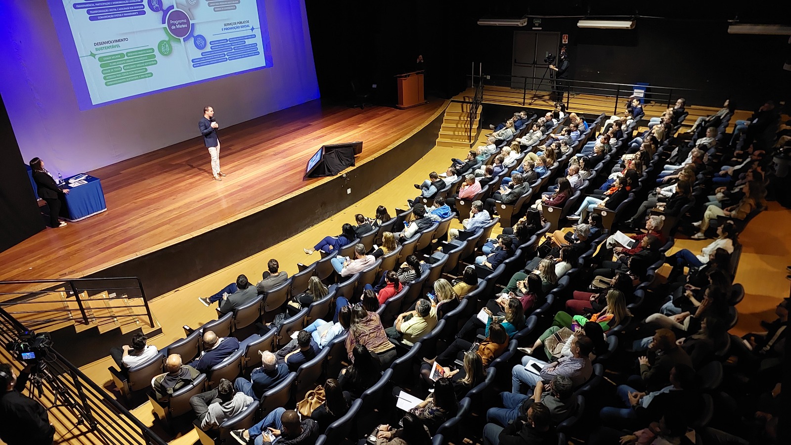 Prefeito apresenta Programa de Metas 2026-2029 para a administração municipal