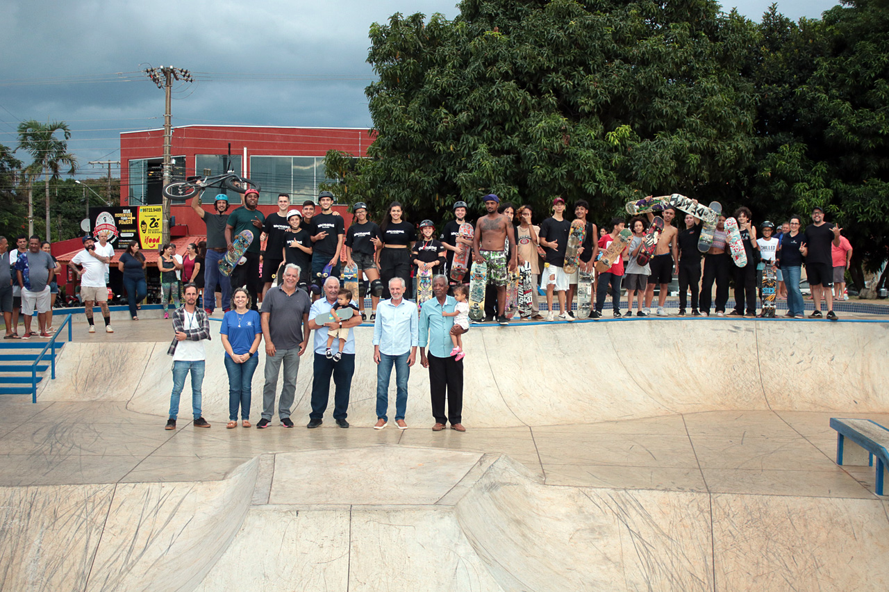 Prefeito inaugura primeira pista pública de esportes radicais de Limeira