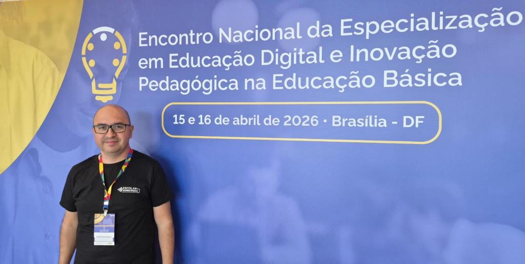 Diretor de escola municipal de Limeira participa de encontro nacional sobre Educação Digital e Midiática
