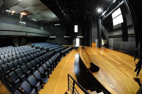 Espetáculo sobre Alzheimer promete emocionar o público no Teatro Nair Bello nesta quinta (16)